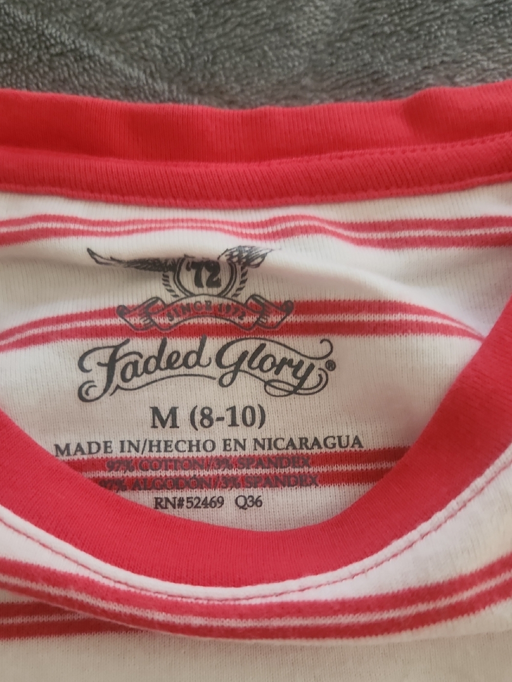 Assorted Medium t-shirts - Picture 5 of 6